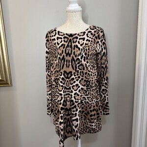 NWT Questions by Say What? Animal Long Sleeve Tunic Top. Size Medium